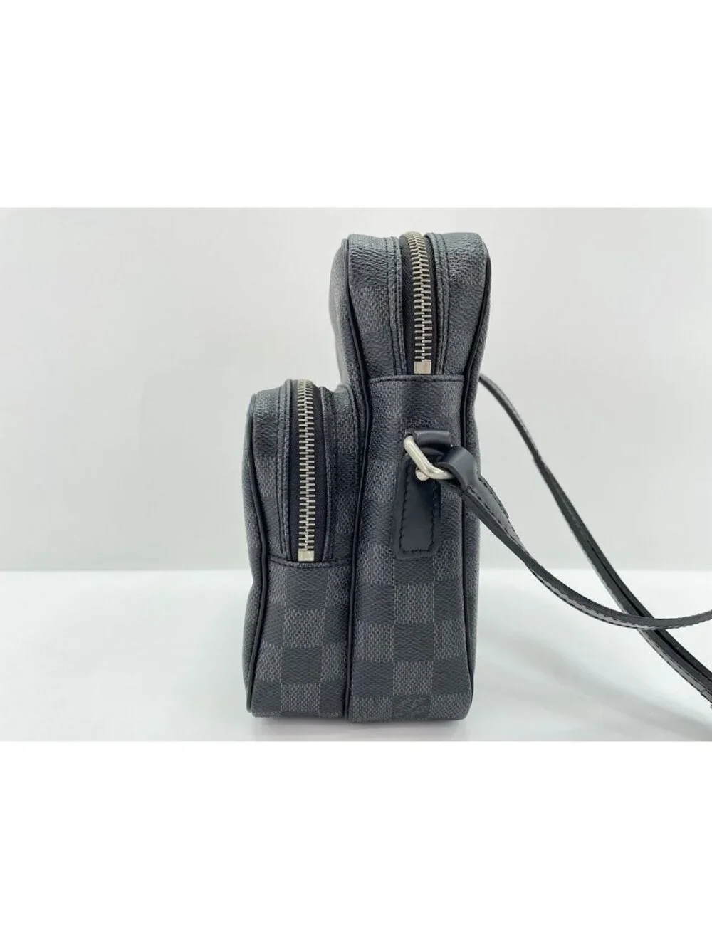 Louis Vuitton this authentic
